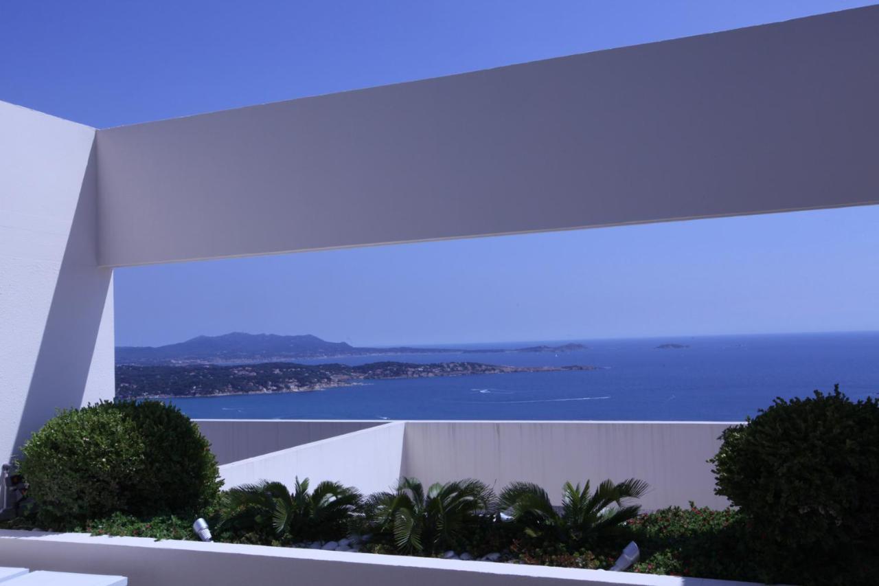 Design Apartment - Pool, Large Terrace And Panoramic Views Of Mediterranean Бандол Екстериор снимка