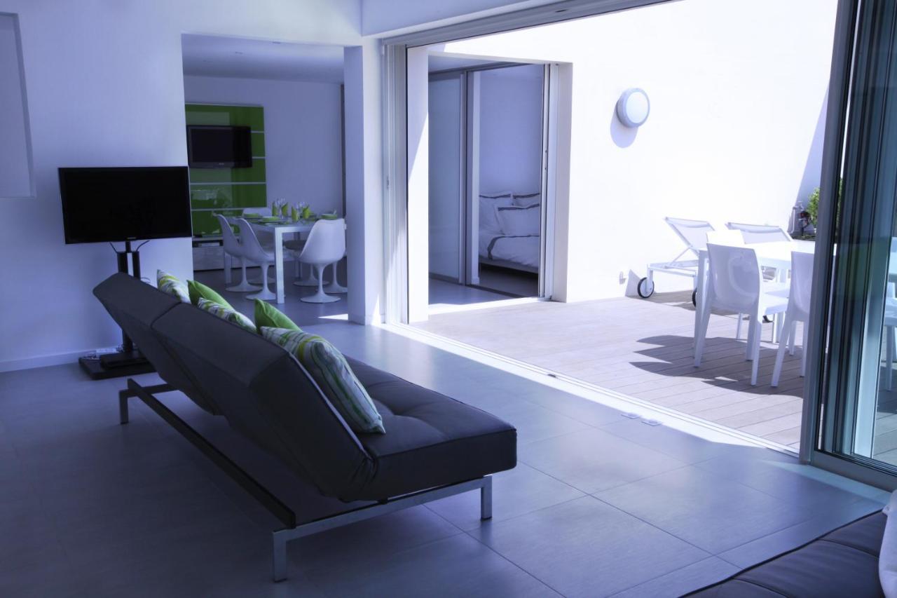 Design Apartment - Pool, Large Terrace And Panoramic Views Of Mediterranean Бандол Екстериор снимка