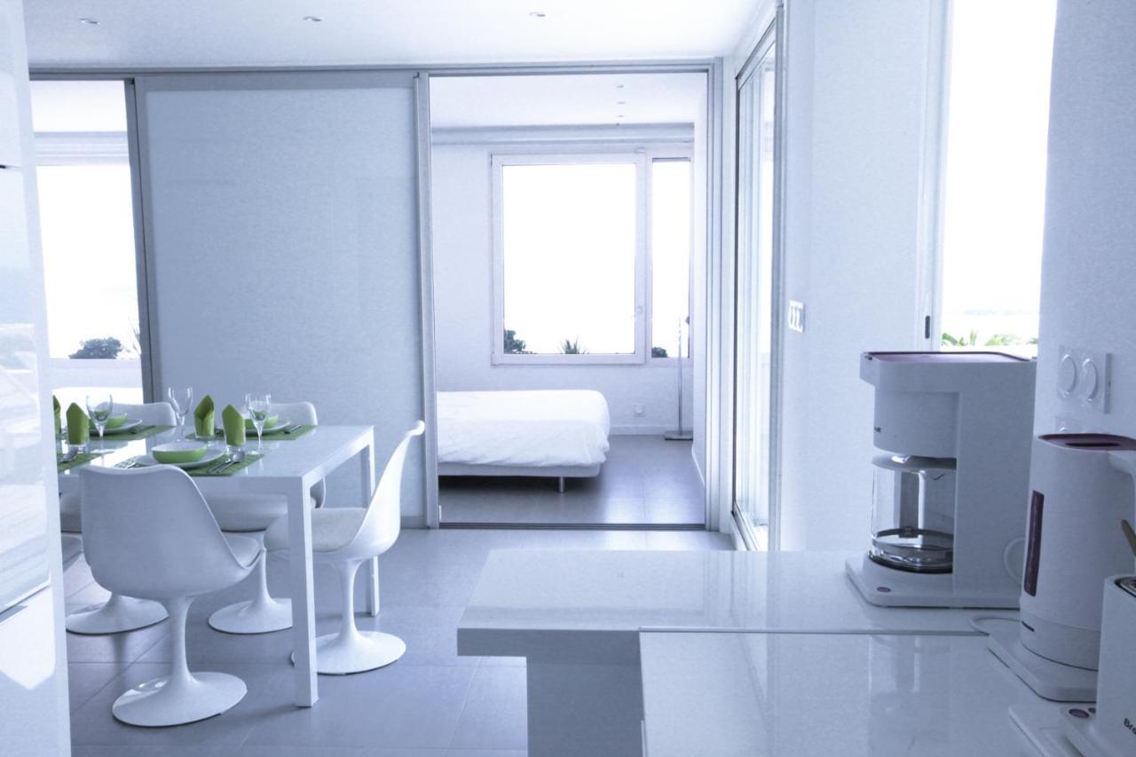 Design Apartment - Pool, Large Terrace And Panoramic Views Of Mediterranean Бандол Екстериор снимка