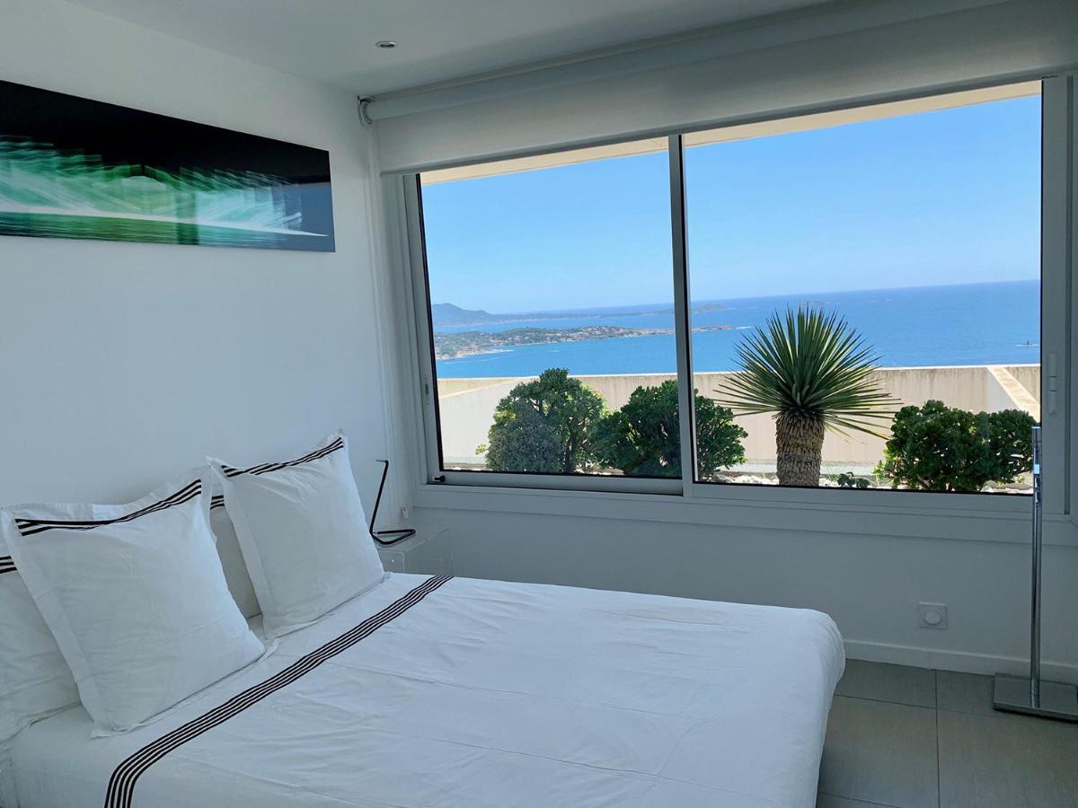 Design Apartment - Pool, Large Terrace And Panoramic Views Of Mediterranean Бандол Екстериор снимка